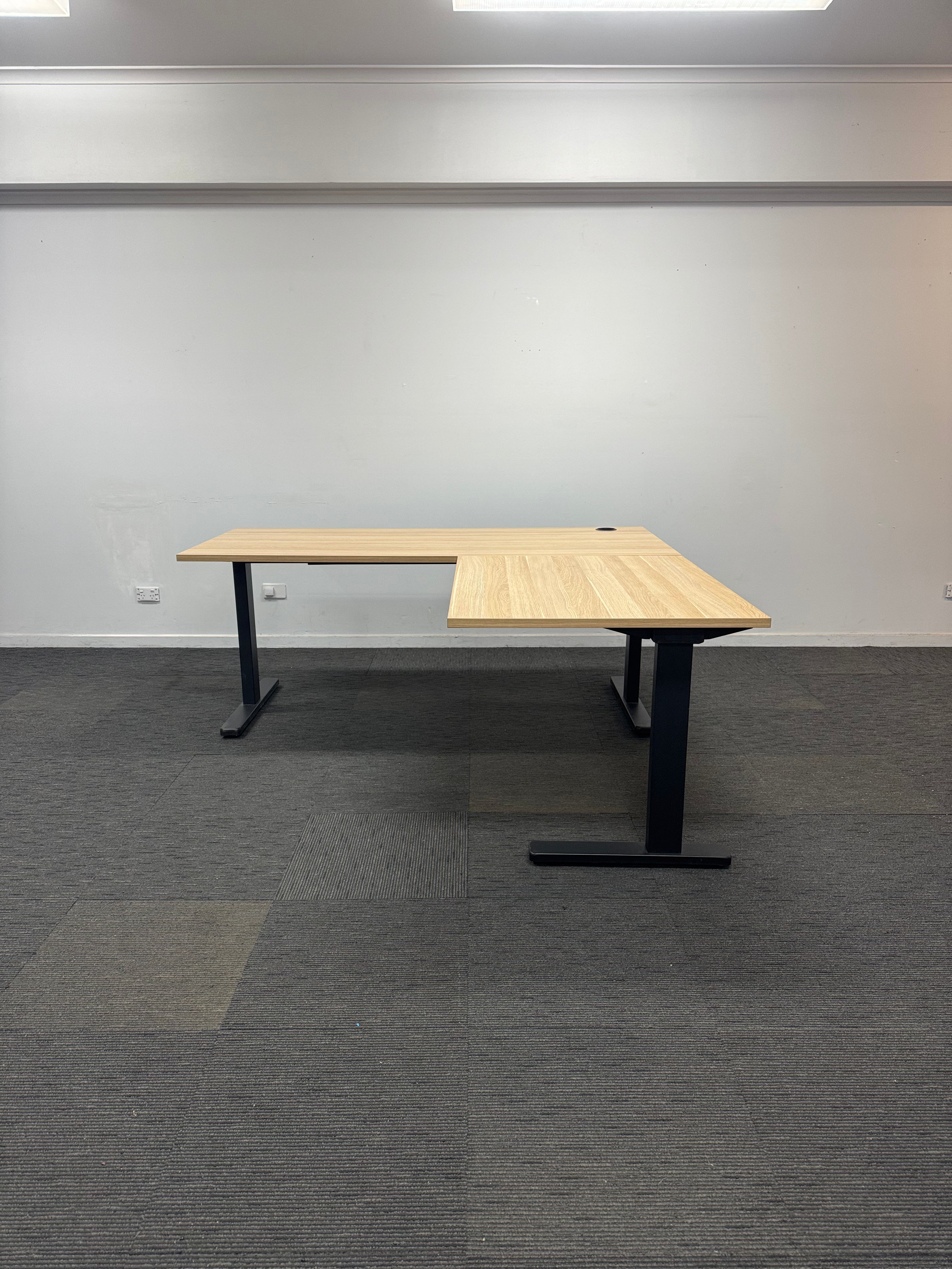 L-Shape Desk with Reversible Return-Oak Top with Black Steel Legs-1800mm x 1800mm